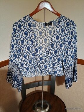 Versona- White and Blue Floral Wrap Blouse